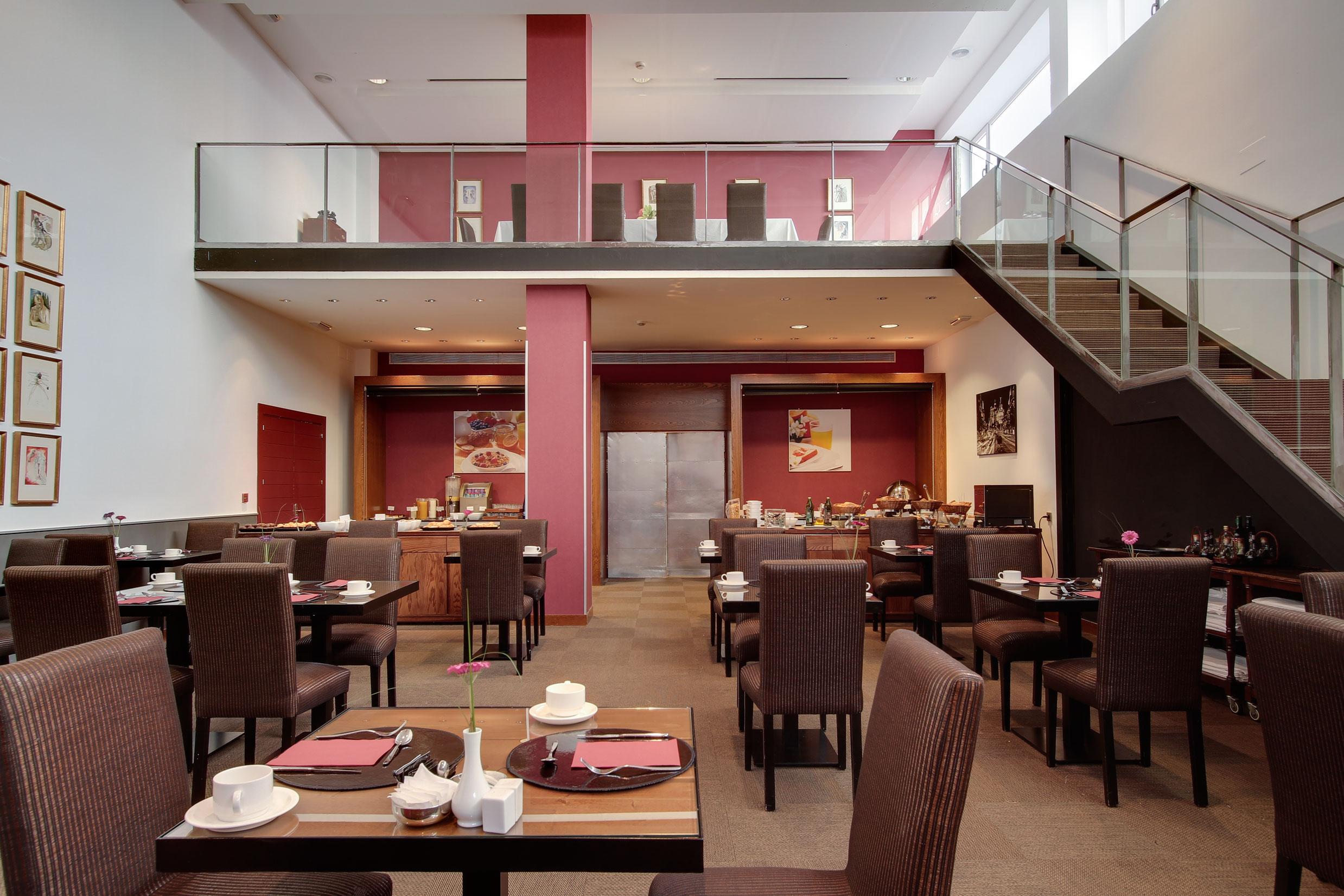 Rafaelhoteles Ventas (Adults Only) Madrid Exterior foto