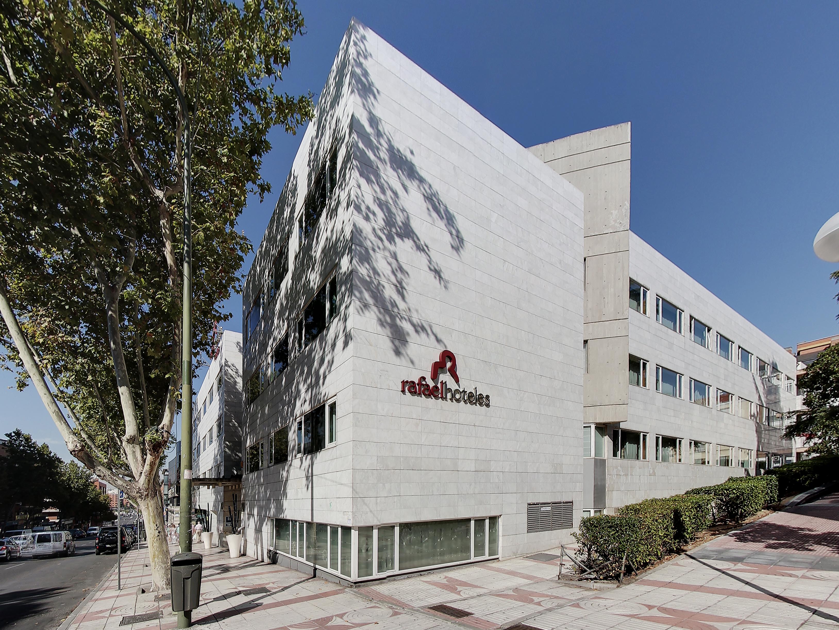 Rafaelhoteles Ventas (Adults Only) Madrid Exterior foto