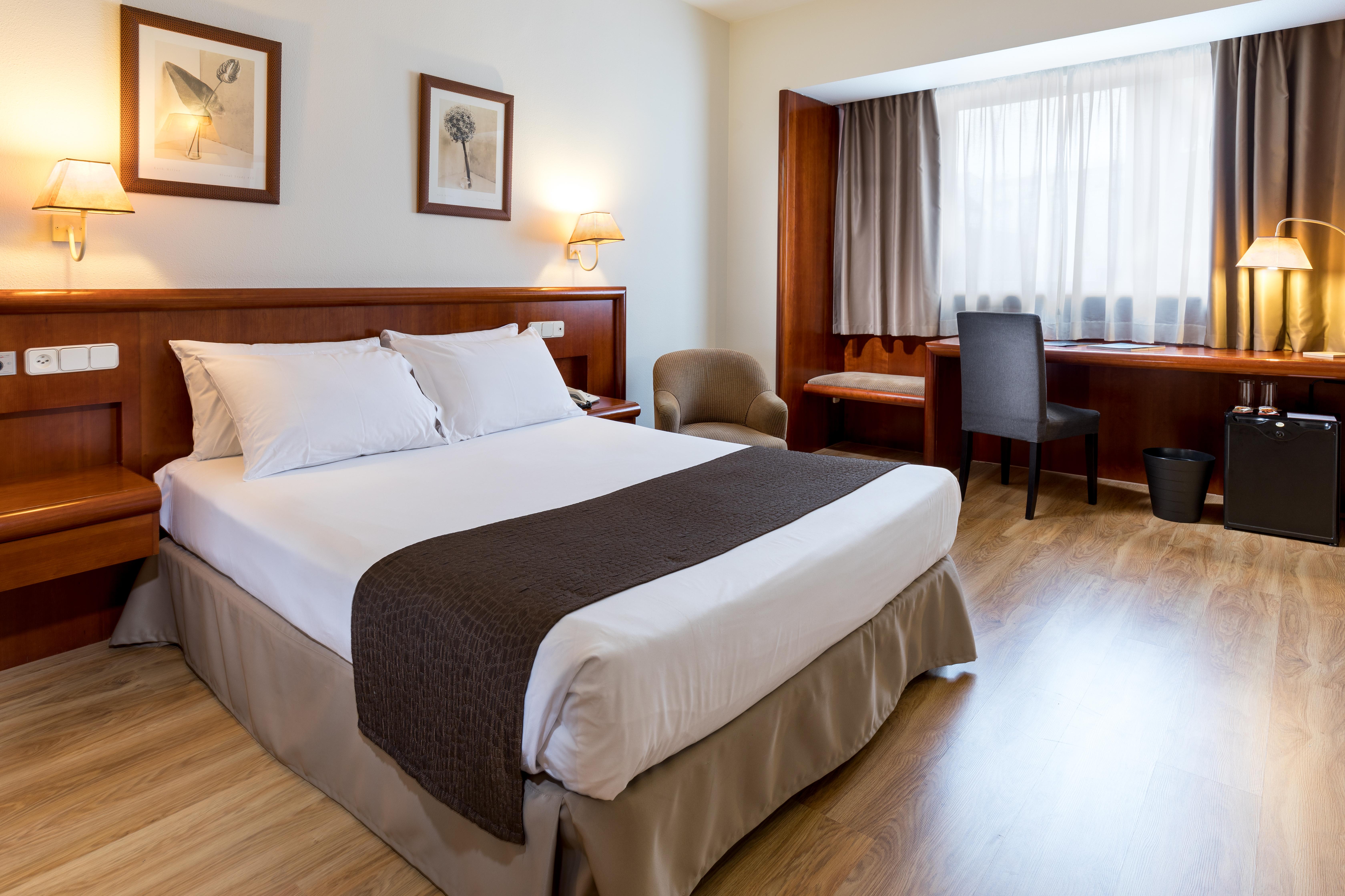 Rafaelhoteles Ventas (Adults Only) Madrid Exterior foto