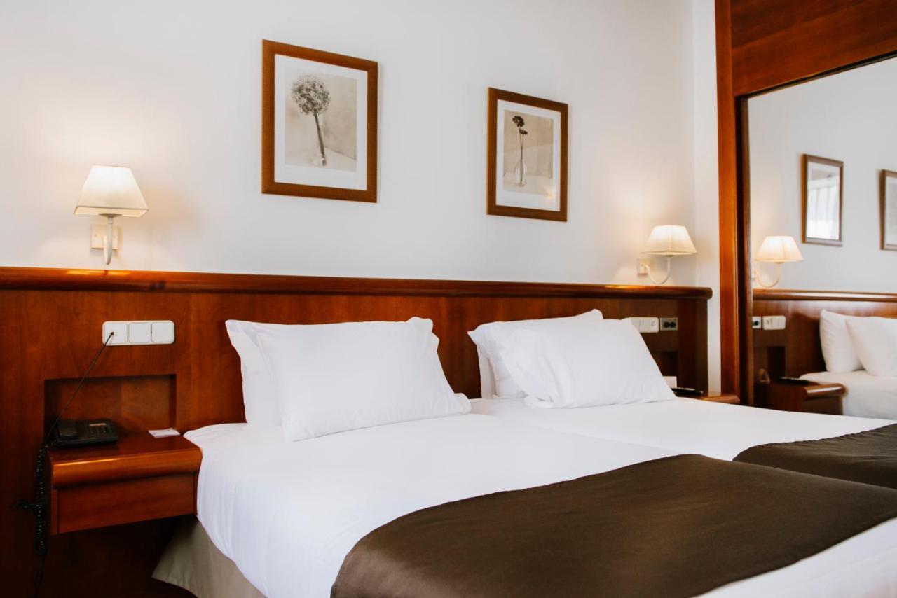 Rafaelhoteles Ventas (Adults Only) Madrid Exterior foto
